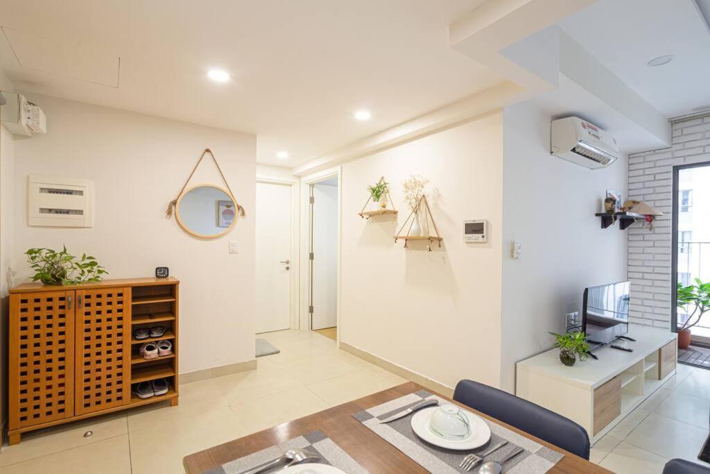 Apartment Masteri Thaodien Near Landmark 81 2brs Ho Chi Minh City